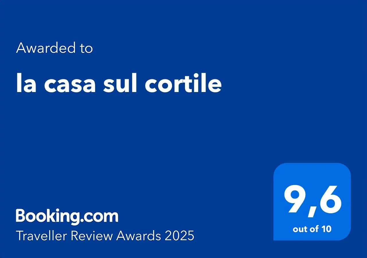 La Casa Sul Cortile Villa Roma 0*,  İtalya